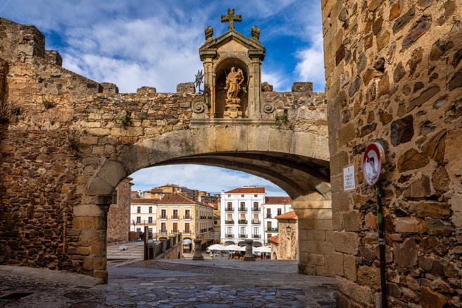 Seis Curiosidades Turísticas de la Ciudad de Cáceres